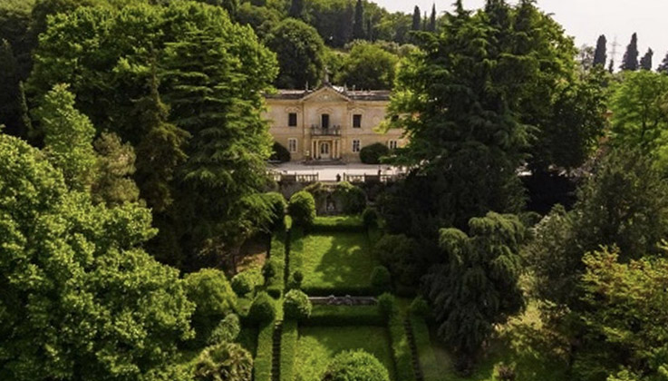 Veduta aerea di Villa San Carlo